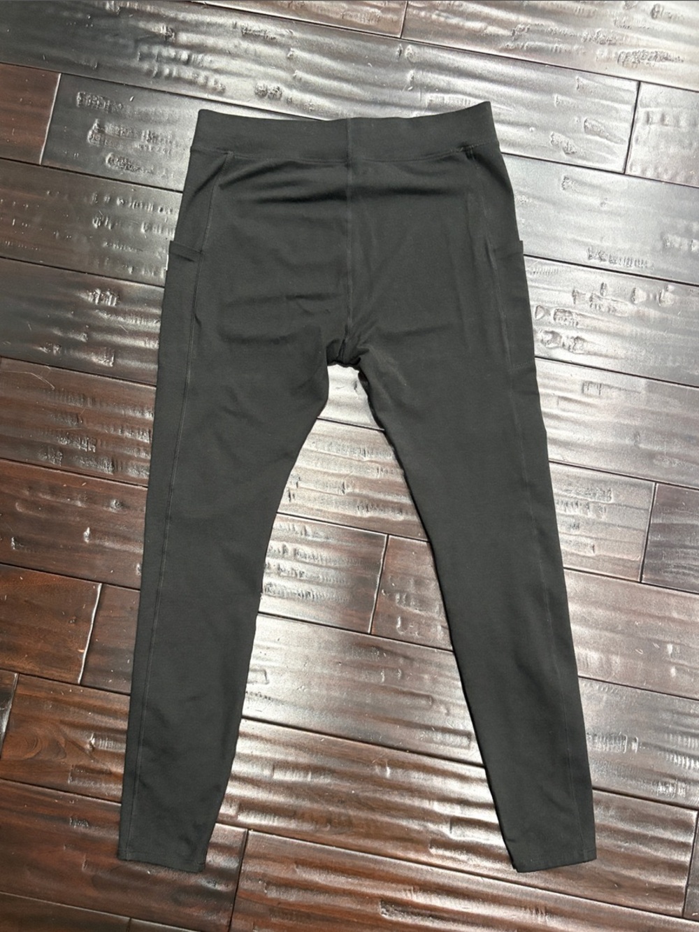 Vuori Black High-Waist Performance Leggings